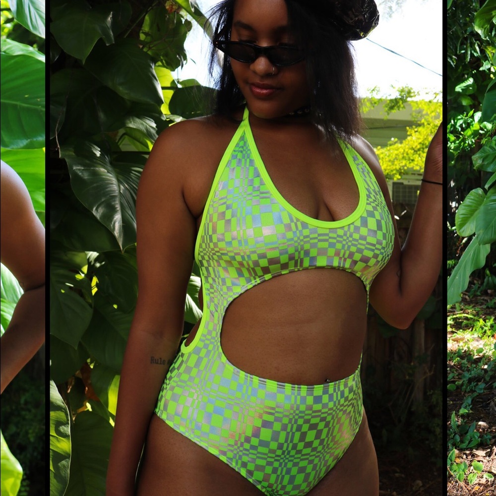 ISO ravewithmigente bodysuit!